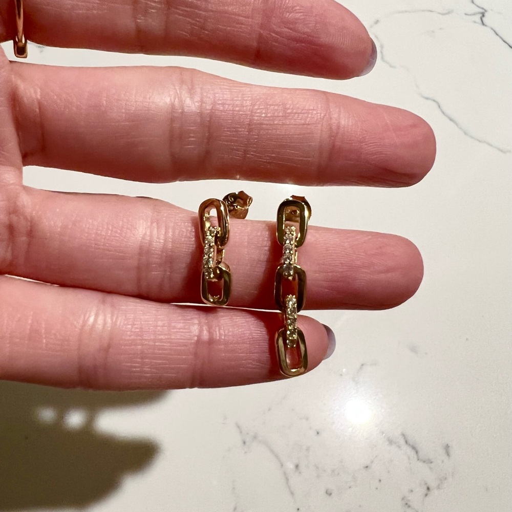 Revolve 18k gold hoop earrings